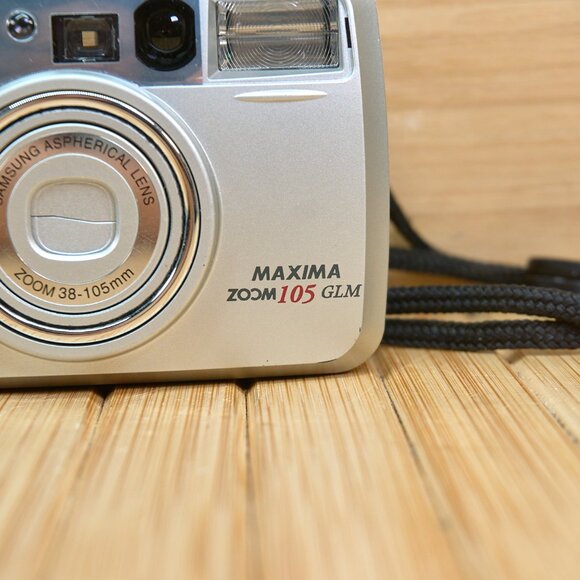 SAMSUNG Maxima Zoom 105 GLM 35mm Film Point & Shoot Camera, Millenium Edition - Picture 2 of 8